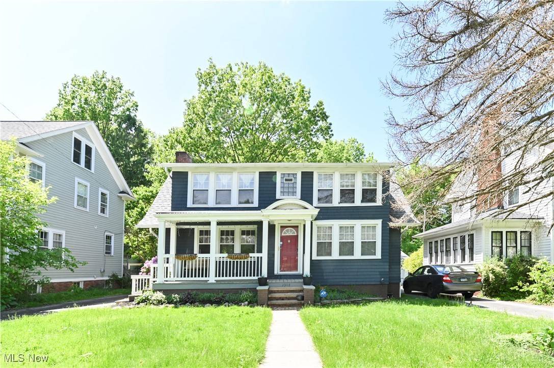 Cleveland Heights, OH 44118,1584 Rydalmount RD