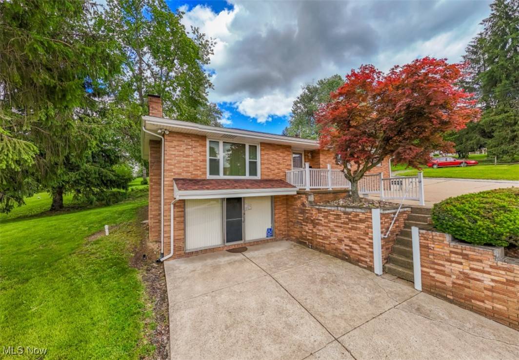 St. Clairsville, OH 43950,99 N Sugar ST