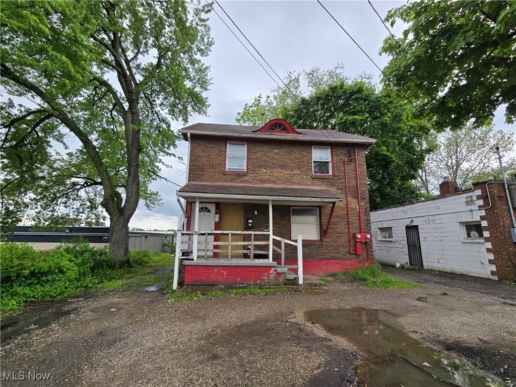 958 E Wilbeth RD, Akron, OH 44306