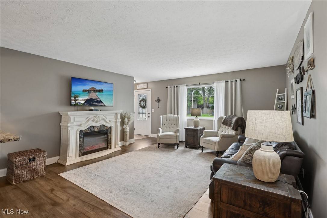 Brunswick, OH 44212,4075 Keller Hanna DR