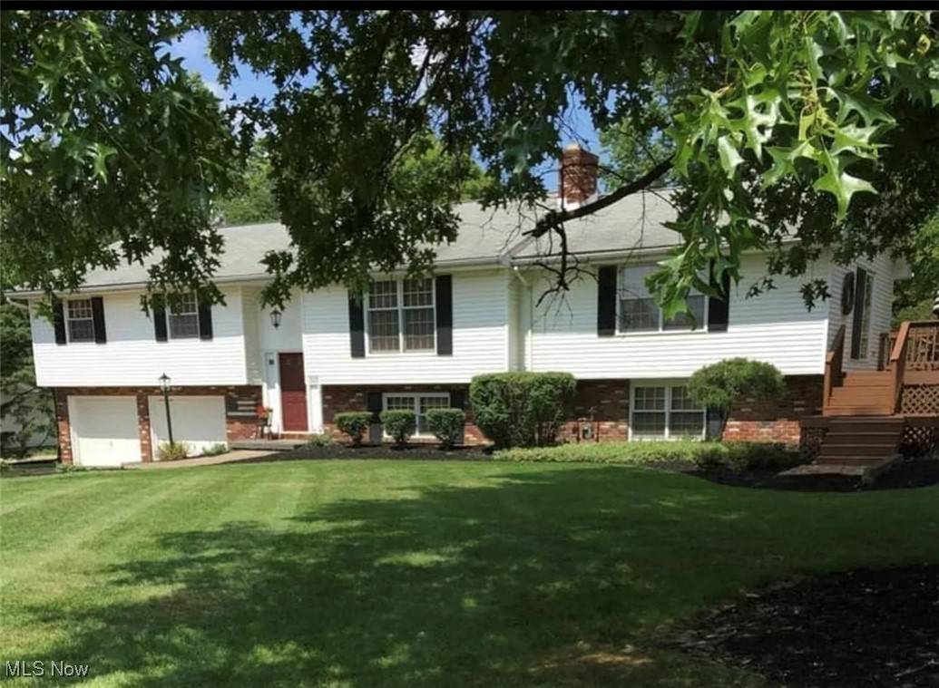 1614 Judith LN, Girard, OH 44420