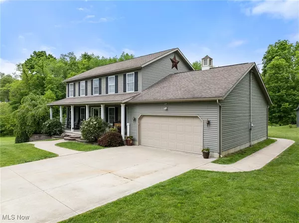 St Clairsville, OH 43950,66950 S Ray RD