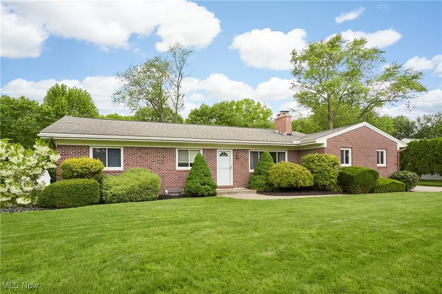 206 Benson RD, Fairlawn, OH 44333