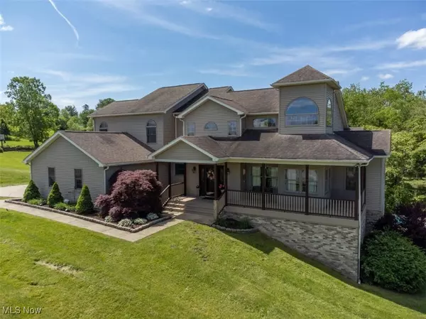 44680 Moriah DR, St Clairsville, OH 43950