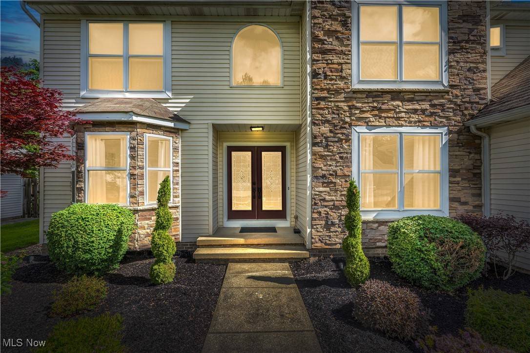 Richmond Heights, OH 44143,24527 Rushmore DR
