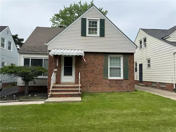 South Euclid, OH 44121,4241 Hinsdale RD
