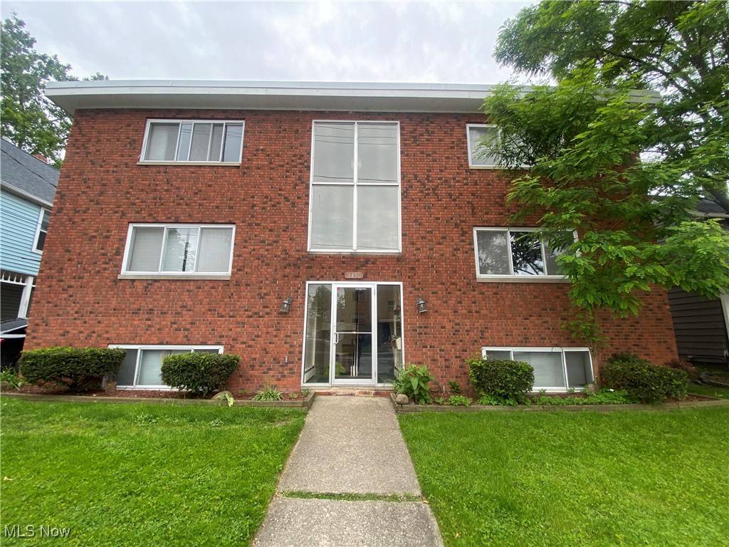 1450 Riverside DR #7, Lakewood, OH 44107