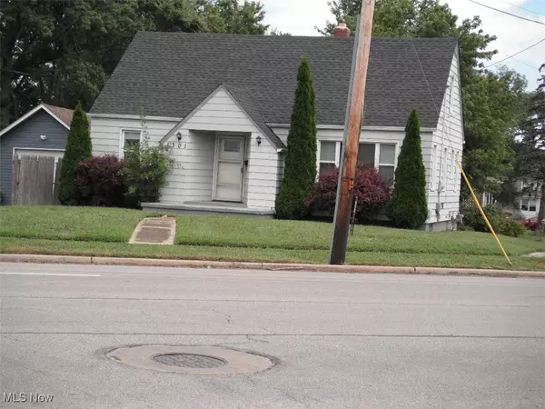 1301 Lake AVE, Elyria, OH 44035