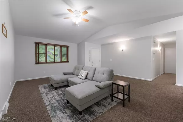 Chippewa Lake, OH 44215,7183 Hunter DR