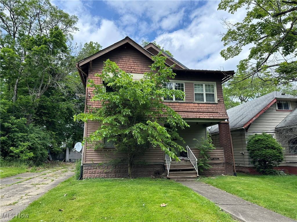 656 Saint Louis AVE, Youngstown, OH 44511