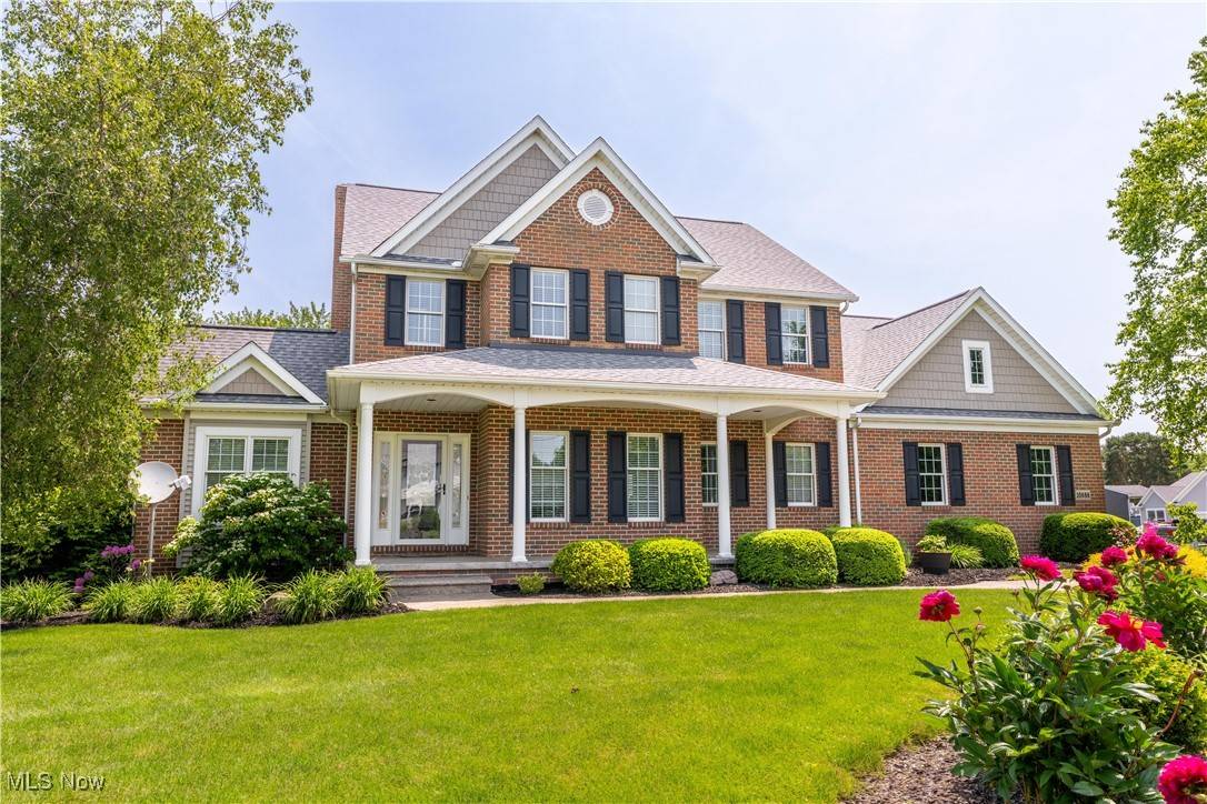 10686 Cleveland AVE NW, Uniontown, OH 44685