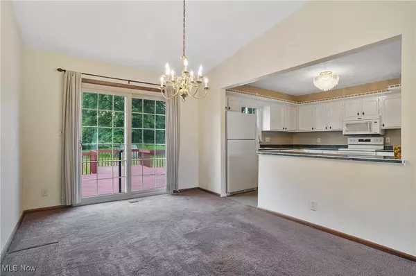 Akron, OH 44305,2366 Eastwood AVE