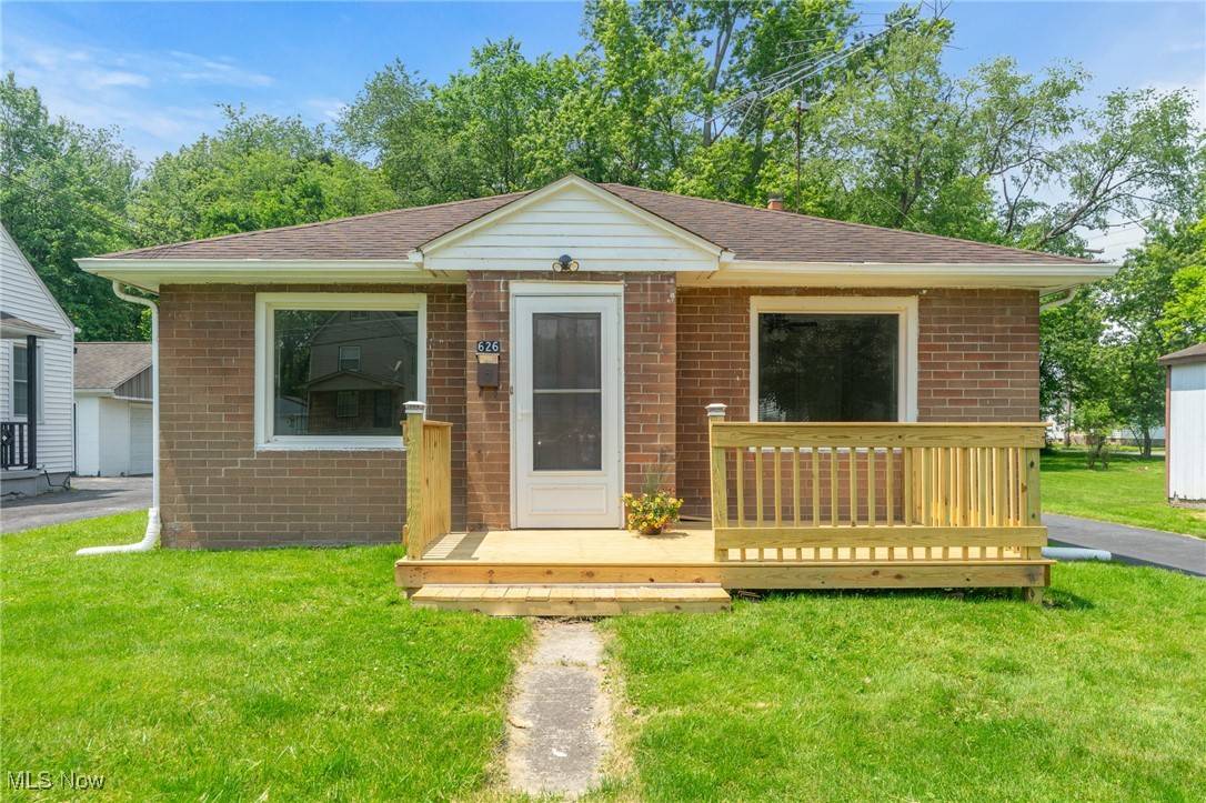 626 Jones ST, Hubbard, OH 44425