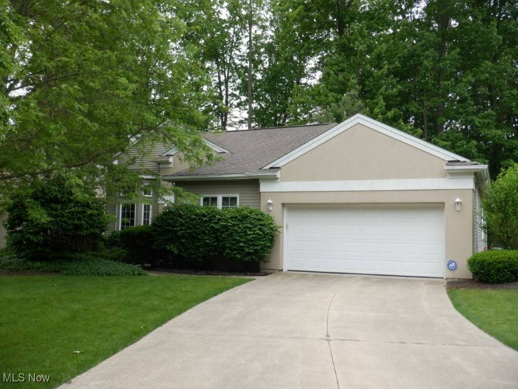 11227 Frederick LN, Twinsburg, OH 44087