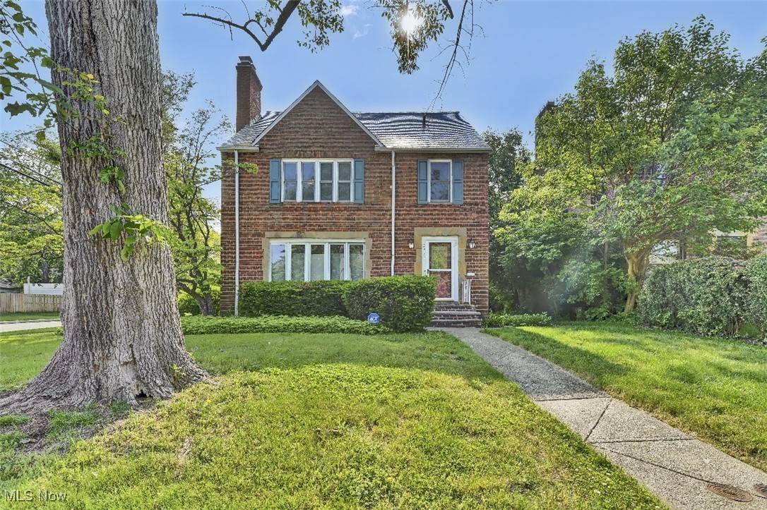 2431 Channing RD, University Heights, OH 44118
