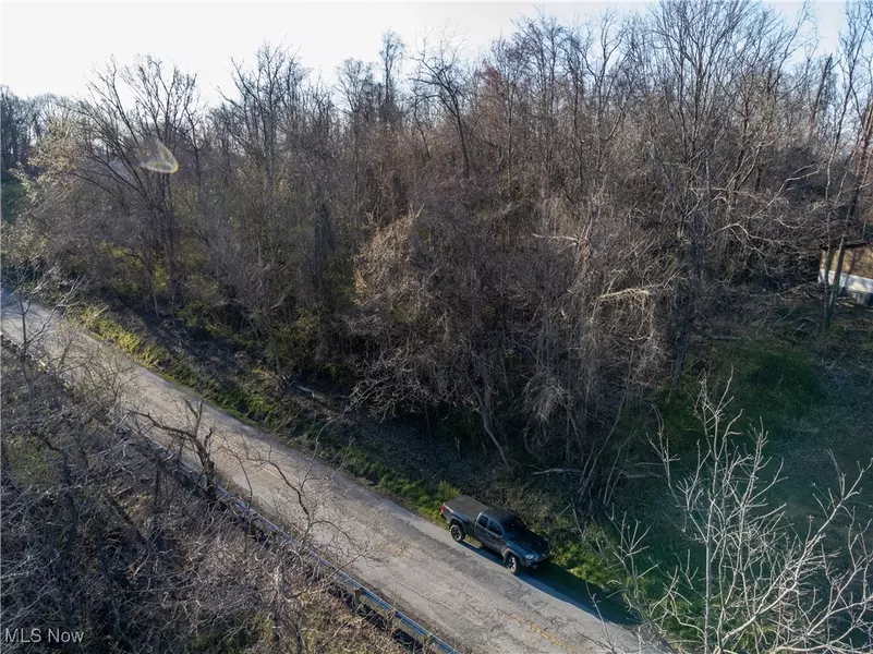 Fulton Hill Rd (CR 42), Bellaire, OH 43906