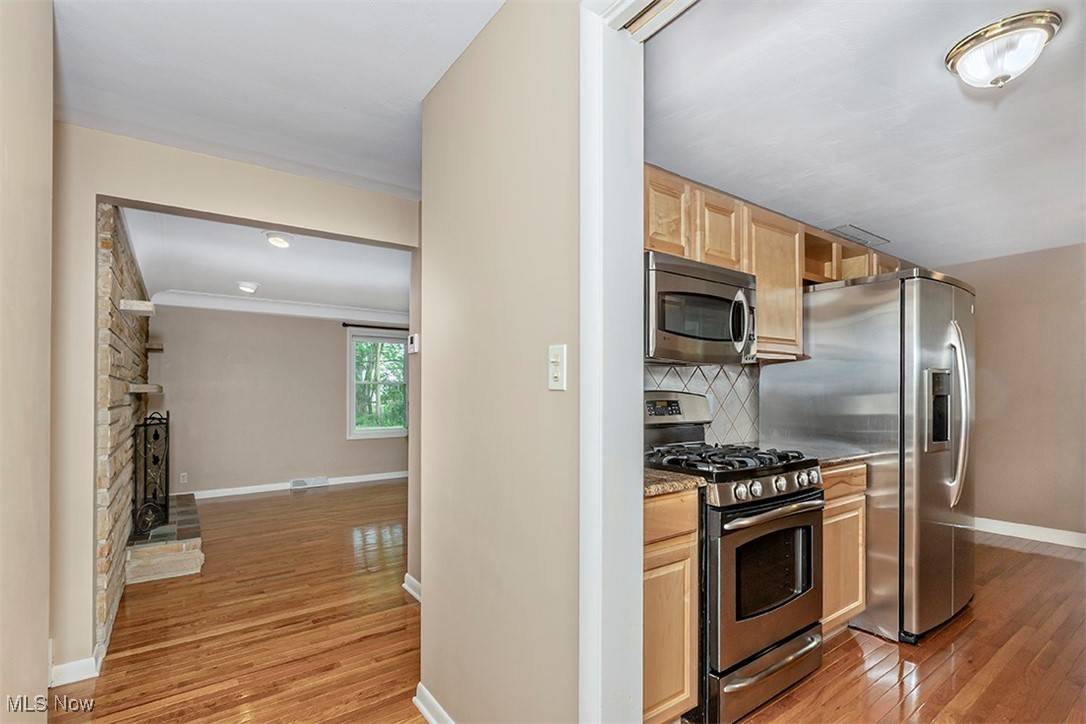 Lyndhurst, OH 44124,1892 Dunellon DR