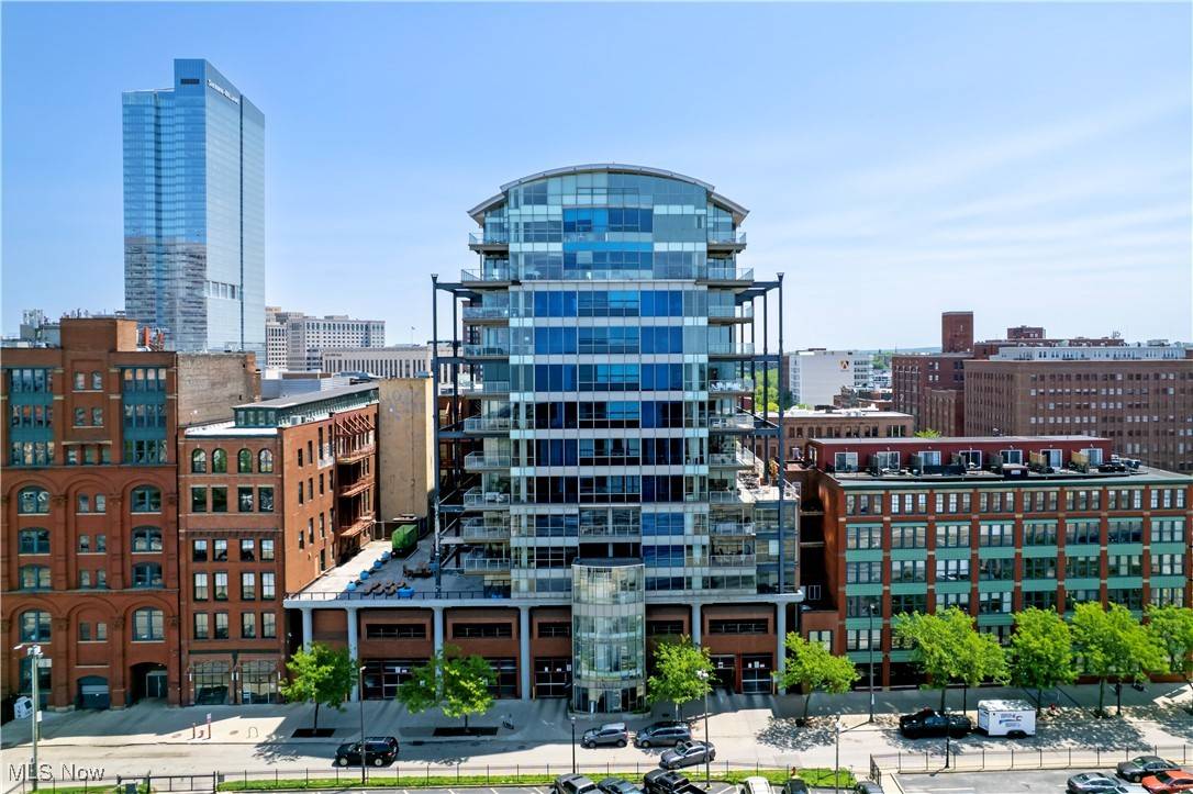 701 W Lakeside AVE #1001, Cleveland, OH 44113