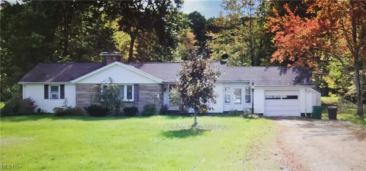 262 W Beech ST, Jefferson, OH 44047