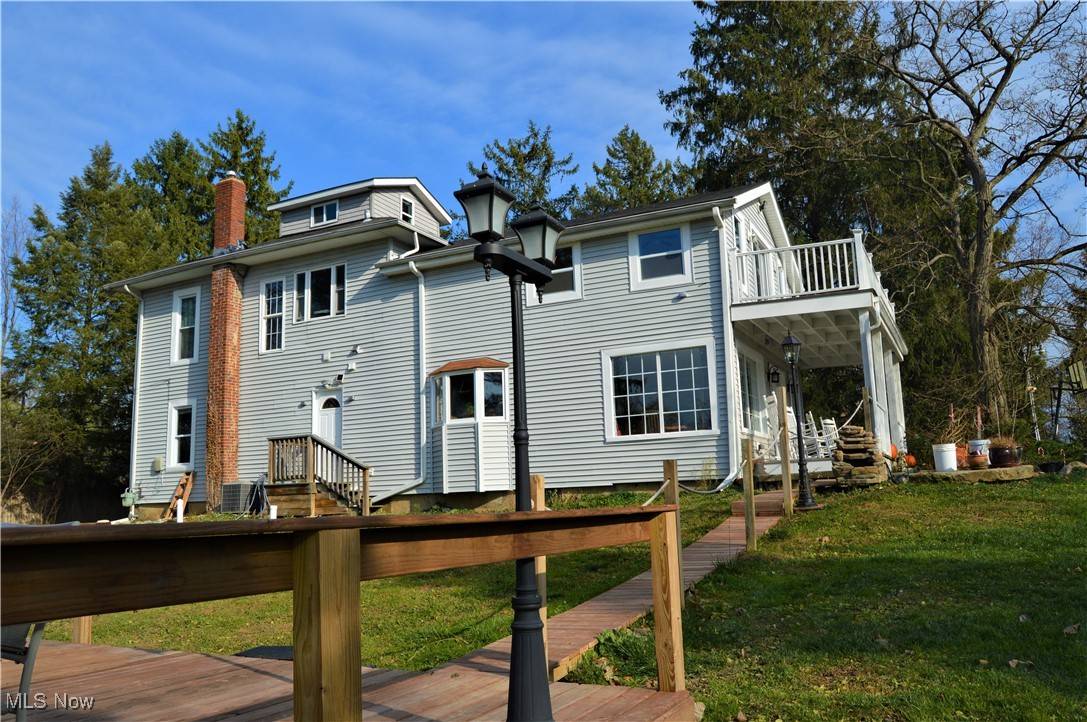 Hinckley, OH 44233,2160 Boston RD