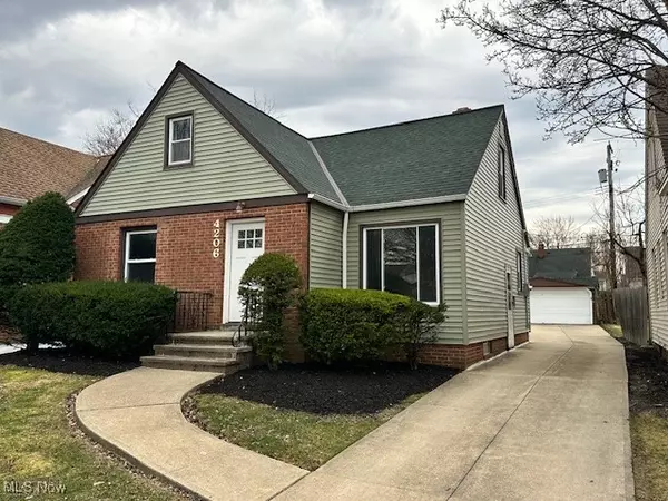 South Euclid, OH 44121,4206 Verona RD