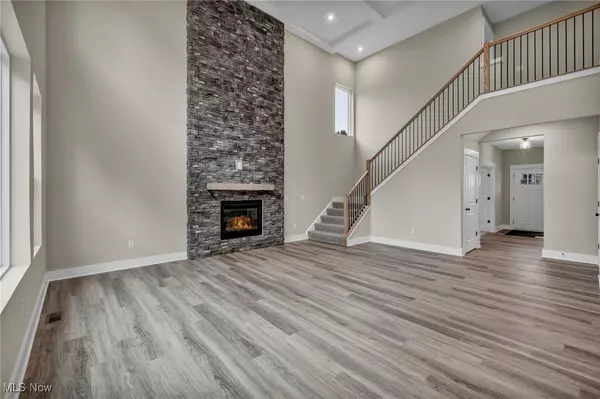 Medina, OH 44256,2866 Robert Gary CT