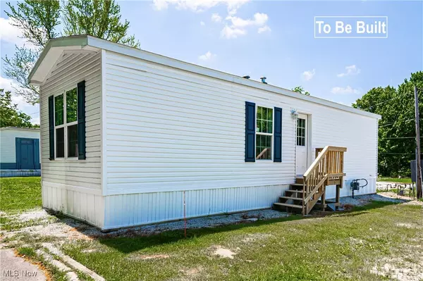 Kirtland, OH 44094,8323 Eagle RD #42