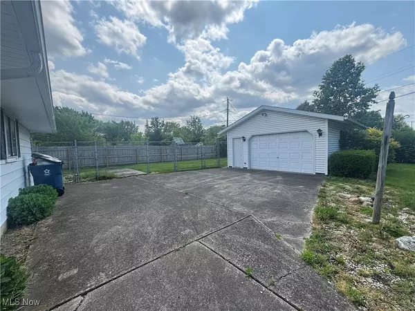 Lorain, OH 44053,2501 W 40th ST