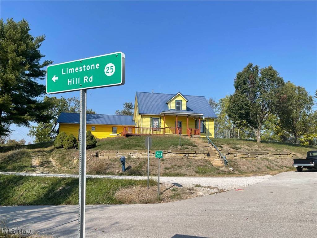10 Browns Ridge RD, Rockport, WV 26169