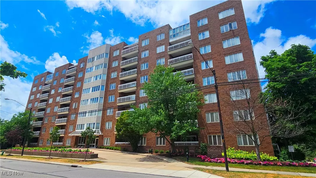 3330 Warrensville Center RD #206, Shaker Heights, OH 44122