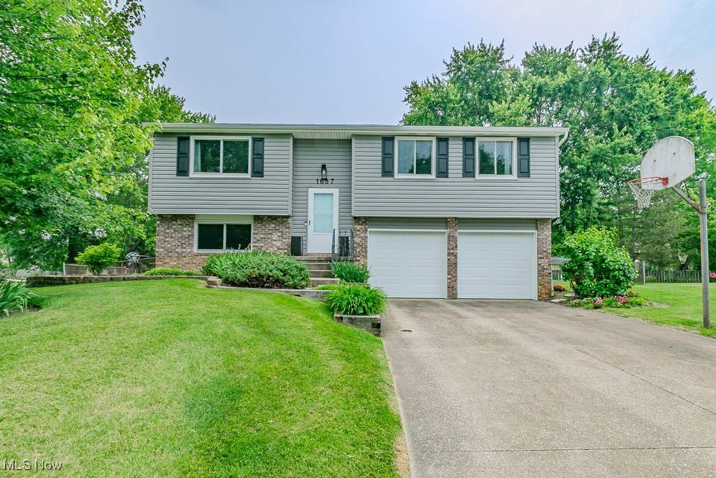 1657 Kasserine CT, Twinsburg, OH 44087