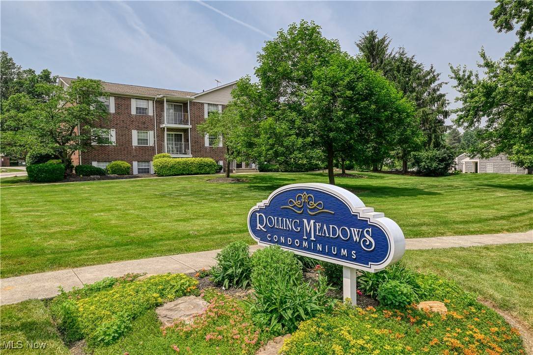 10790 Ravenna RD #302, Twinsburg, OH 44087