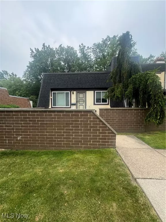 Parma, OH 44134,6462 State RD #11