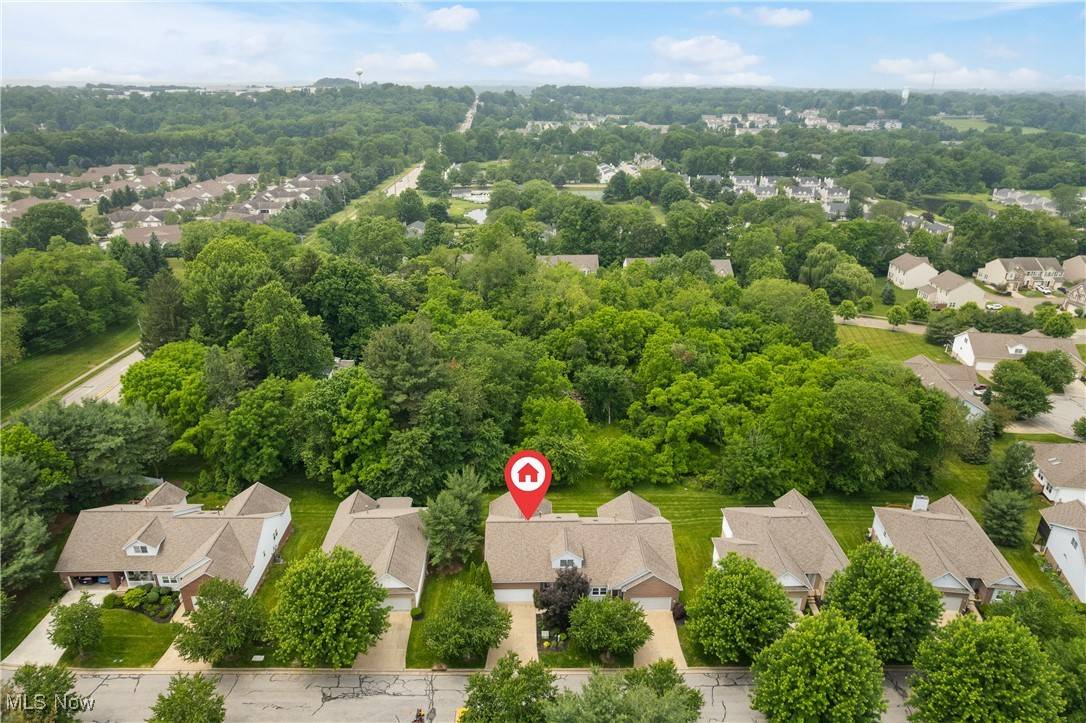 Tallmadge, OH 44278,637 N Ridgecliff ST