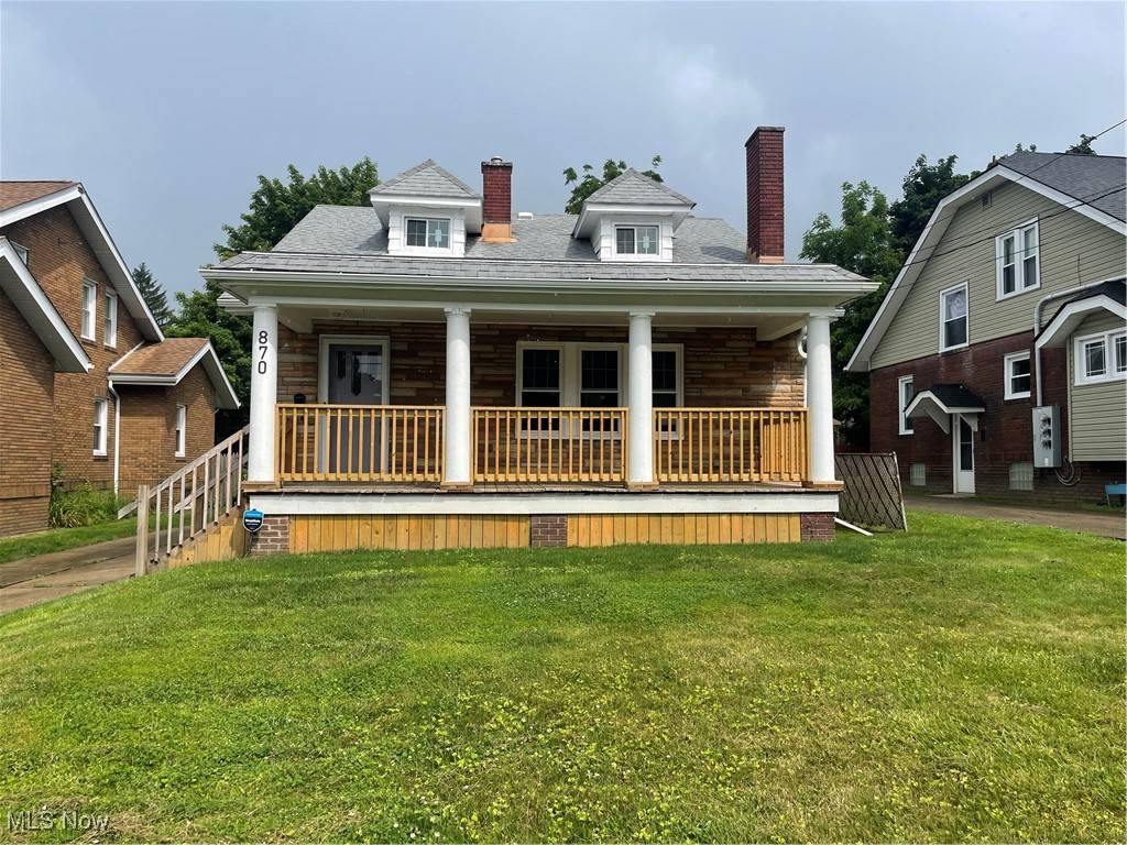 870 Canfield RD, Youngstown, OH 44511
