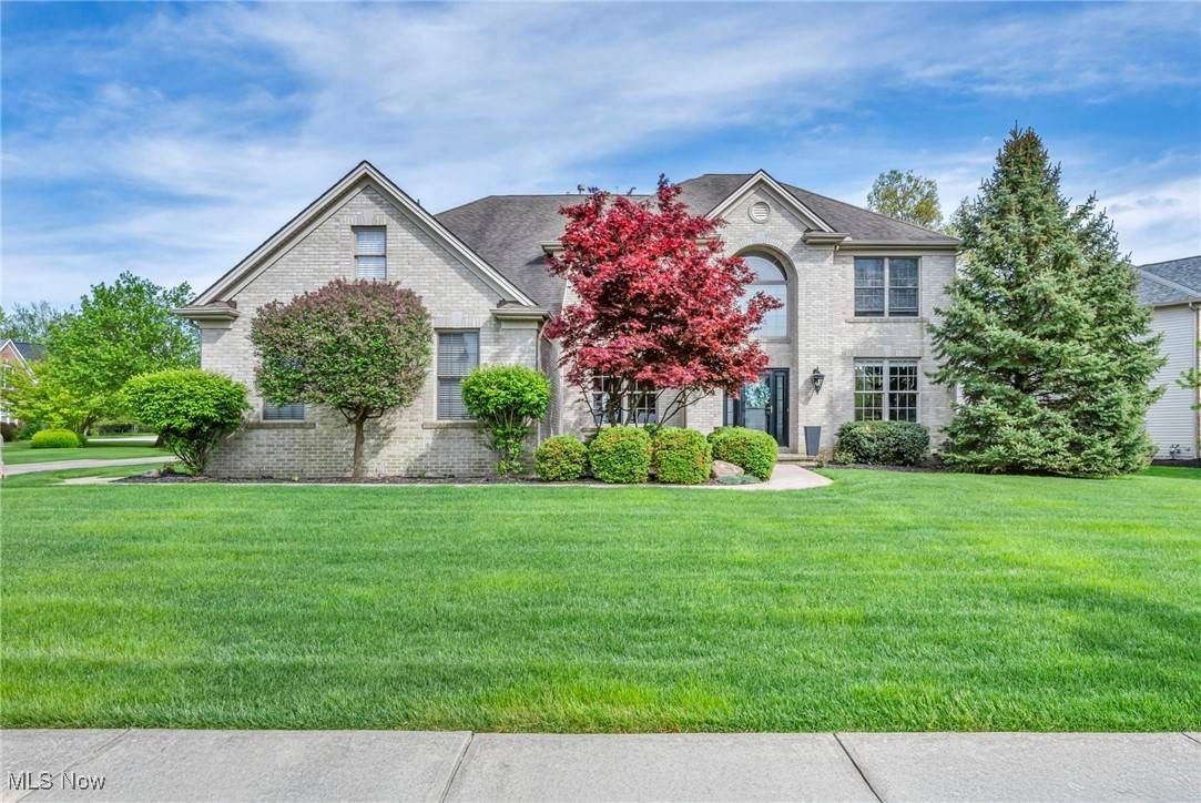 12500 S Churchill WAY, Strongsville, OH 44149