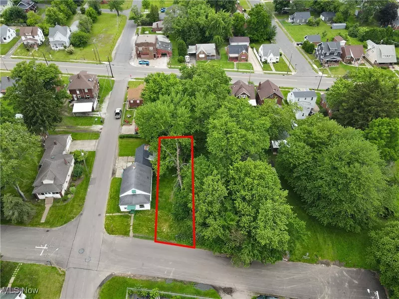 3rd ST SE, Canton, OH 44707