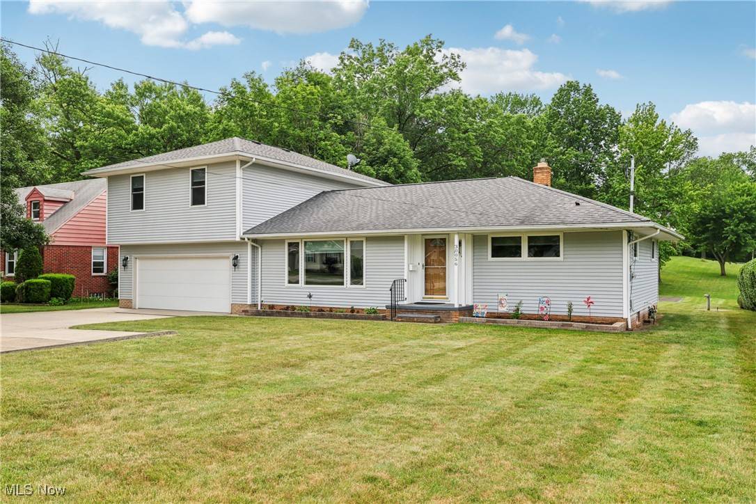 Wickliffe, OH 44092,30056 Ridge RD