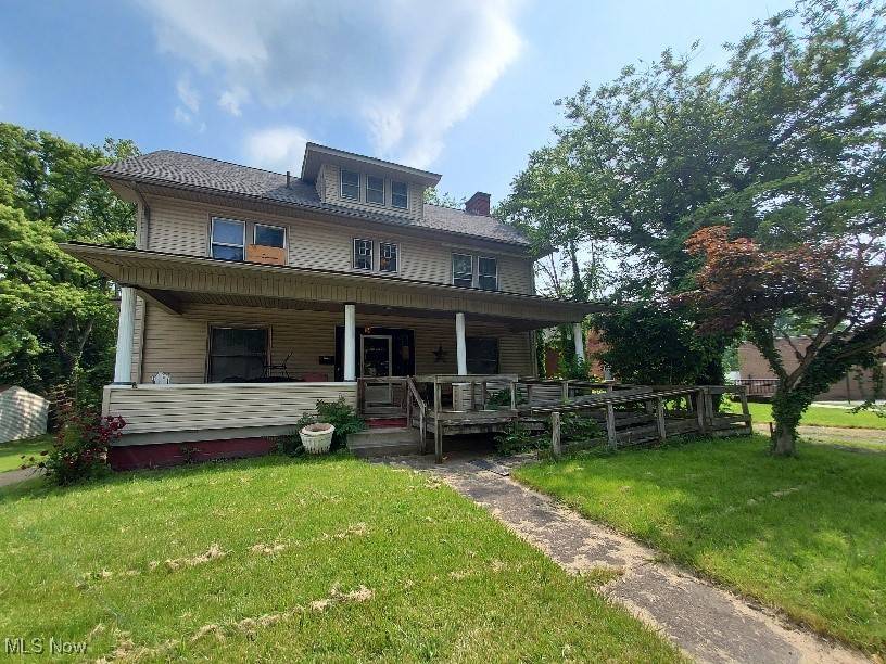 84 Lowellville RD, Struthers, OH 44471