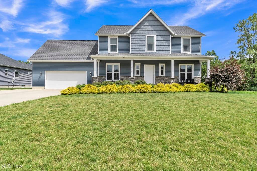 13196 Barrington DR, Grafton, OH 44044