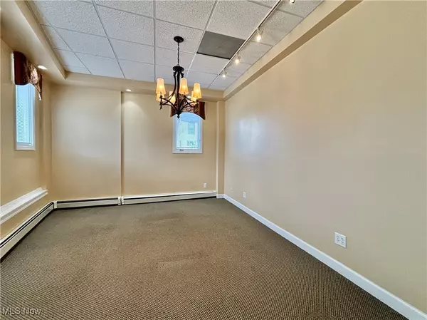 Ashtabula, OH 44004,3312 Lake AVE