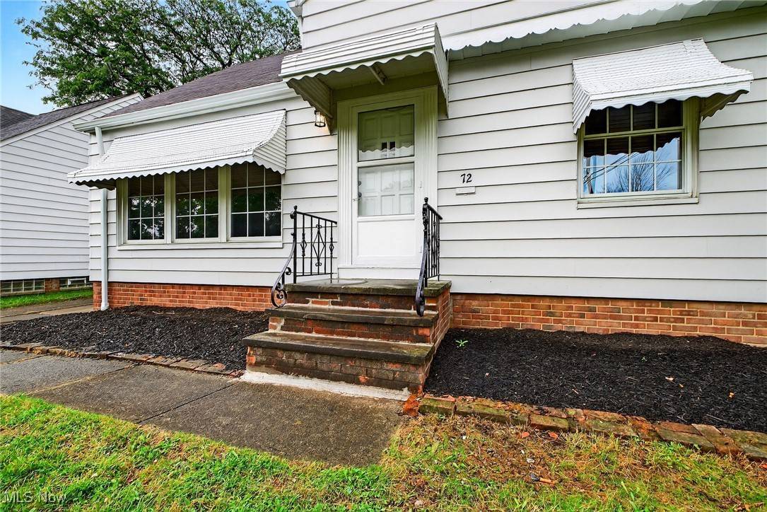 Bedford, OH 44146,72 Flora DR