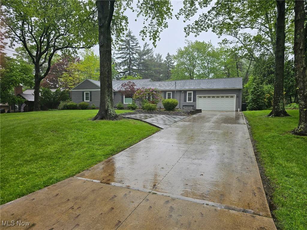 7975 Richard RD, Broadview Heights, OH 44147
