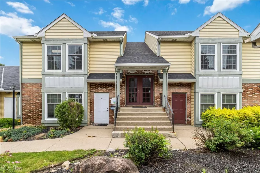 4466 Darrow RD #9, Stow, OH 44224