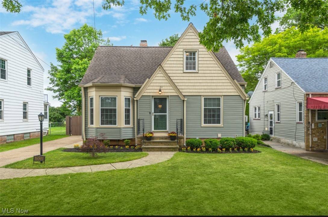 16501 Munn RD, Cleveland, OH 44111