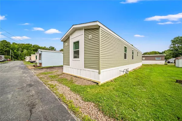Madison, OH 44057,44 Eddie RD