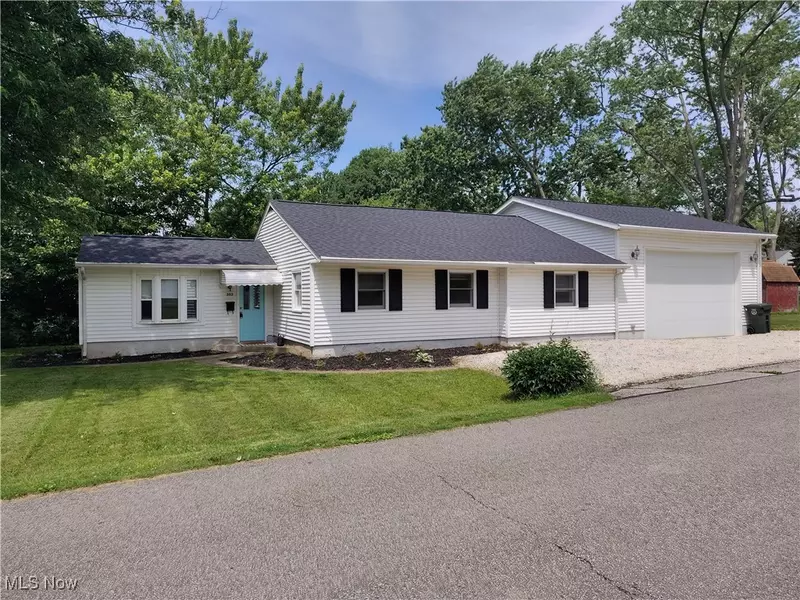 202 Tolbert ST, Wadsworth, OH 44281
