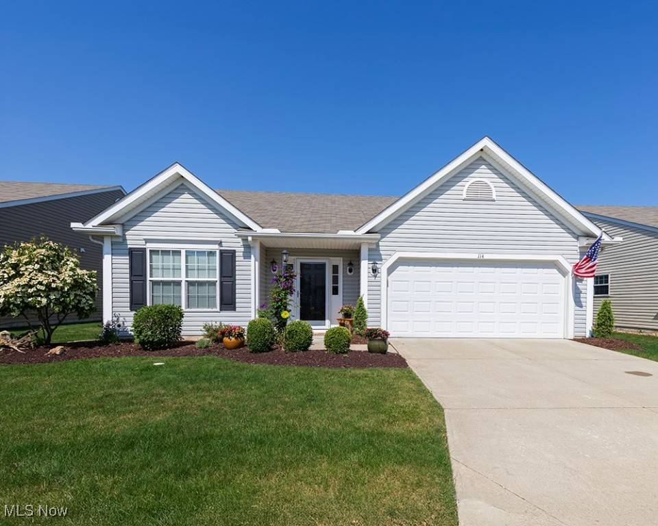 114 Westminster WAY, Elyria, OH 44035