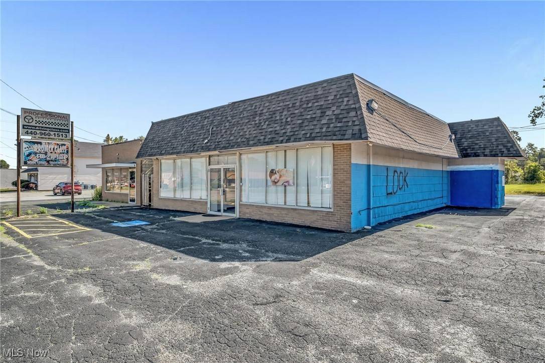 4375 Oberlin AVE, Lorain, OH 44053