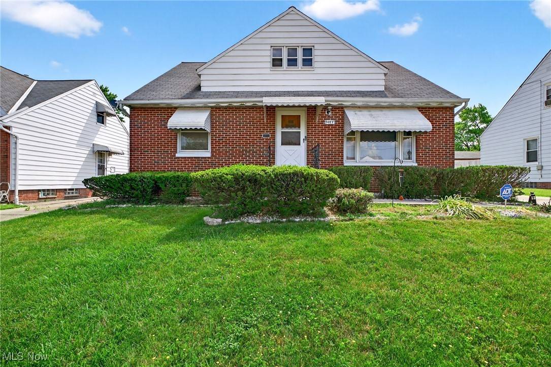 5077 Catherine ST, Maple Heights, OH 44137